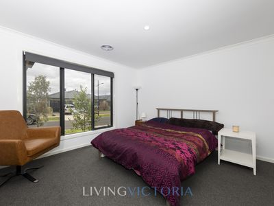 7 Counsel Rd, Fraser Rise