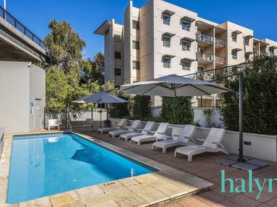 15 / 118 Mounts Bay Road, Perth