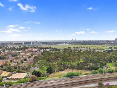 1402 / 6 Joseph Road, Footscray