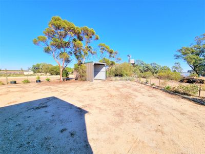 116 Kangaroo Lake Road, Lake Charm