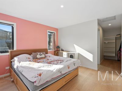 77 Oconnor Drive, Kingston