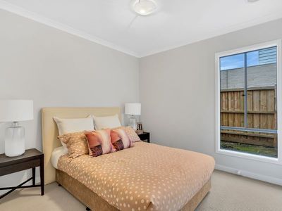 10 Keighery Drive, Clyde North