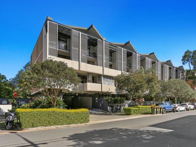 B206 / 3 Brennan Street, Alexandria