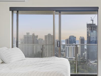 152 / 2 Admiralty Drive, Paradise Waters