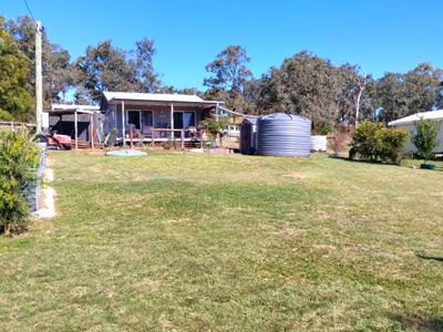3 Flora Street, Cooyar