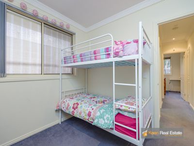 25 Strabane Way, Hampton Park