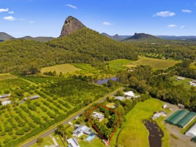 28 Barrs Road, Glass House Mountains