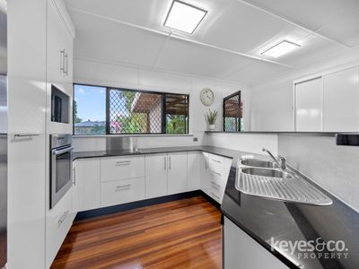 19 Surrey Street, Hyde Park