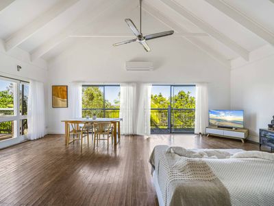 1 Tongarra Drive, Ocean Shores