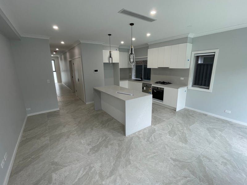 77A Torrens Street, Canley Heights