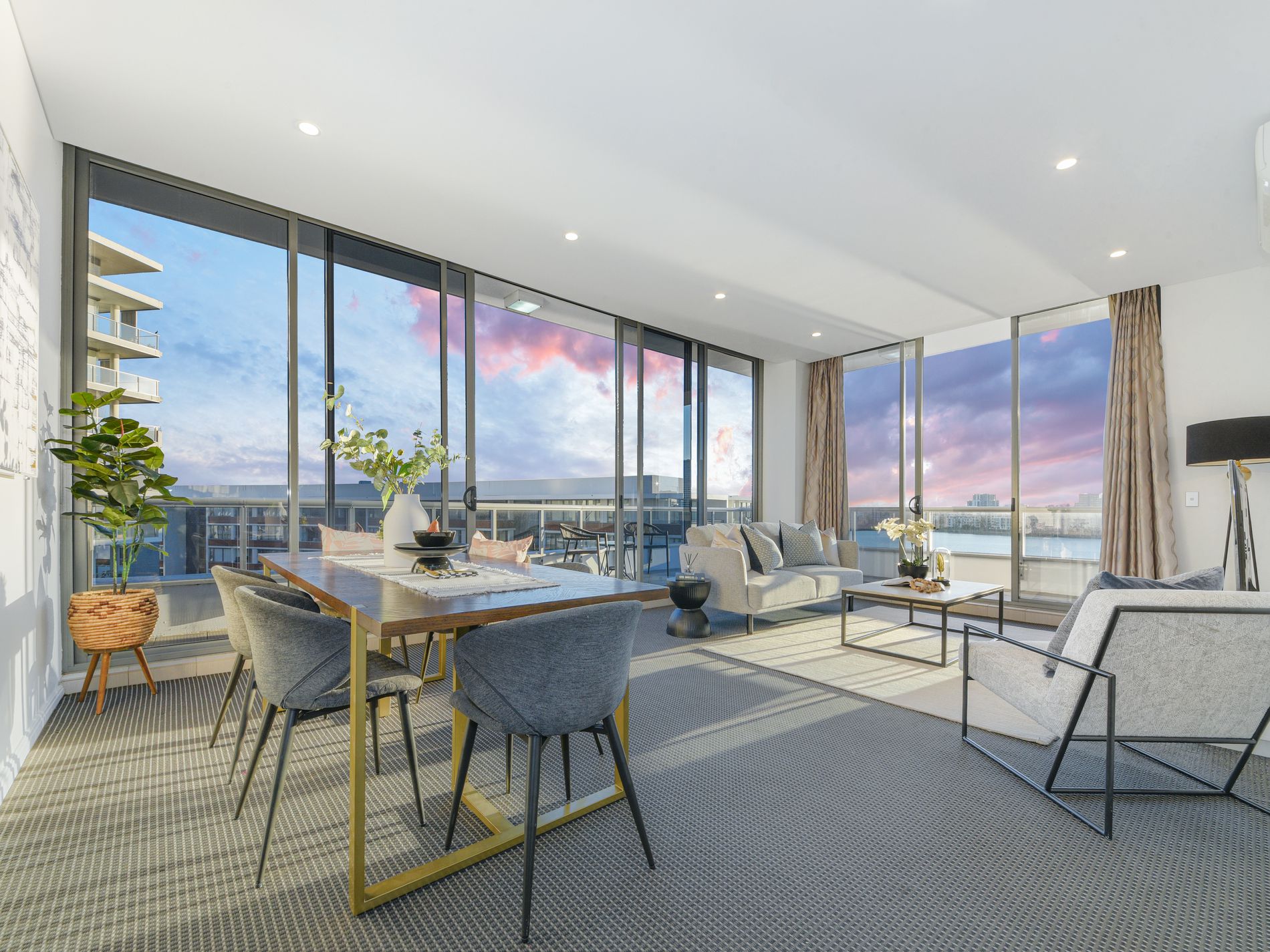 761 / 8A Mary Street, Rhodes