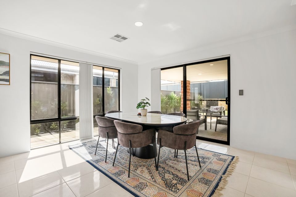 15 COLOSSEUM ENTRANCE, Baldivis