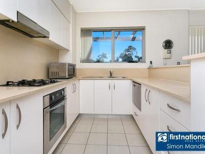 76 / 20 Close Place, Canterbury