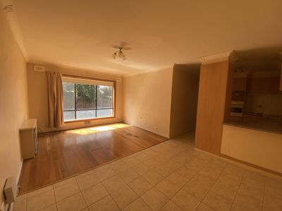 11 / 7-9 Hatfield Court, West Footscray