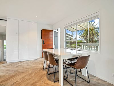 26 School Road, Riverhead