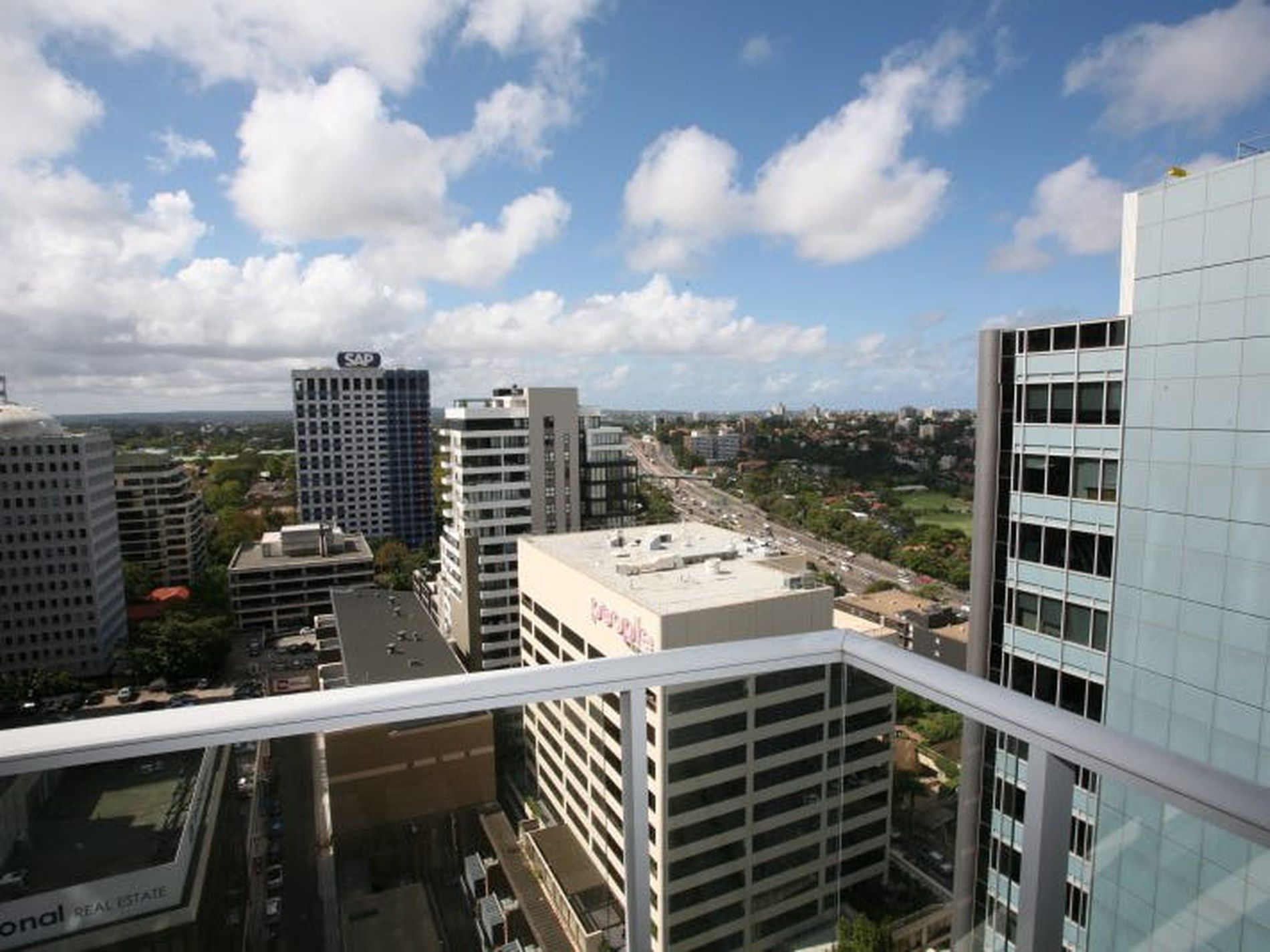 2106 / 77-81 Berry Street, North Sydney