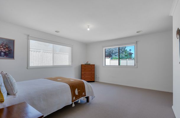 17 Garonne Circuit, Roxburgh Park