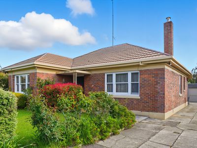 28 Ravenswood Road, Ravenswood