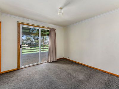 5 Wentworth Street, Beachport