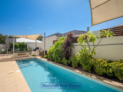 1/15 Crosthwait Circle, Tapping