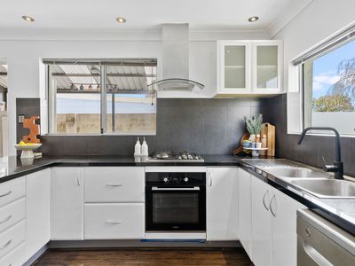 14 Trafford Court, Craigie