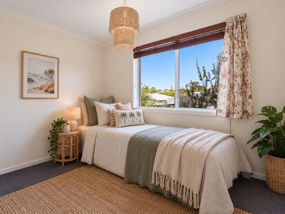 3 Lagoon Road, Carlton