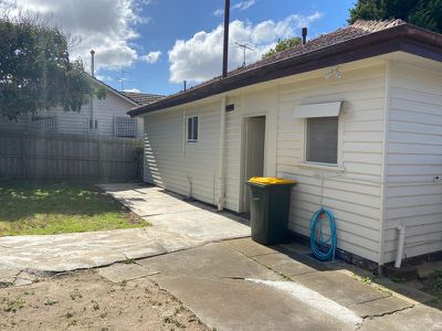 16 Griffen Street, Hamlyn Heights