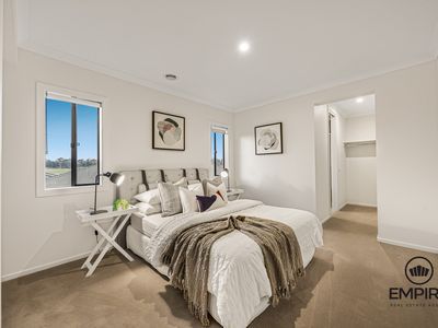 168 Villa Doria Drive, Clyde North