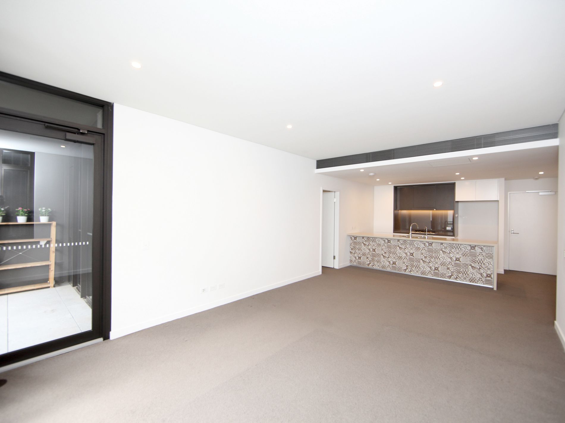 319 / 8 Grattan Close, Forest Lodge