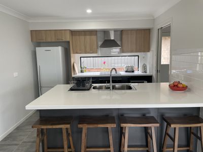 11 MacKillop Drive, Morisset