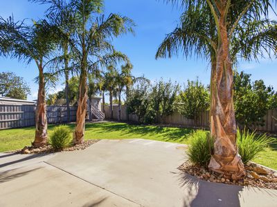6 Bridget Court, Sale