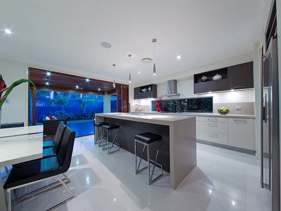 17 Feathertail Place, Wakerley