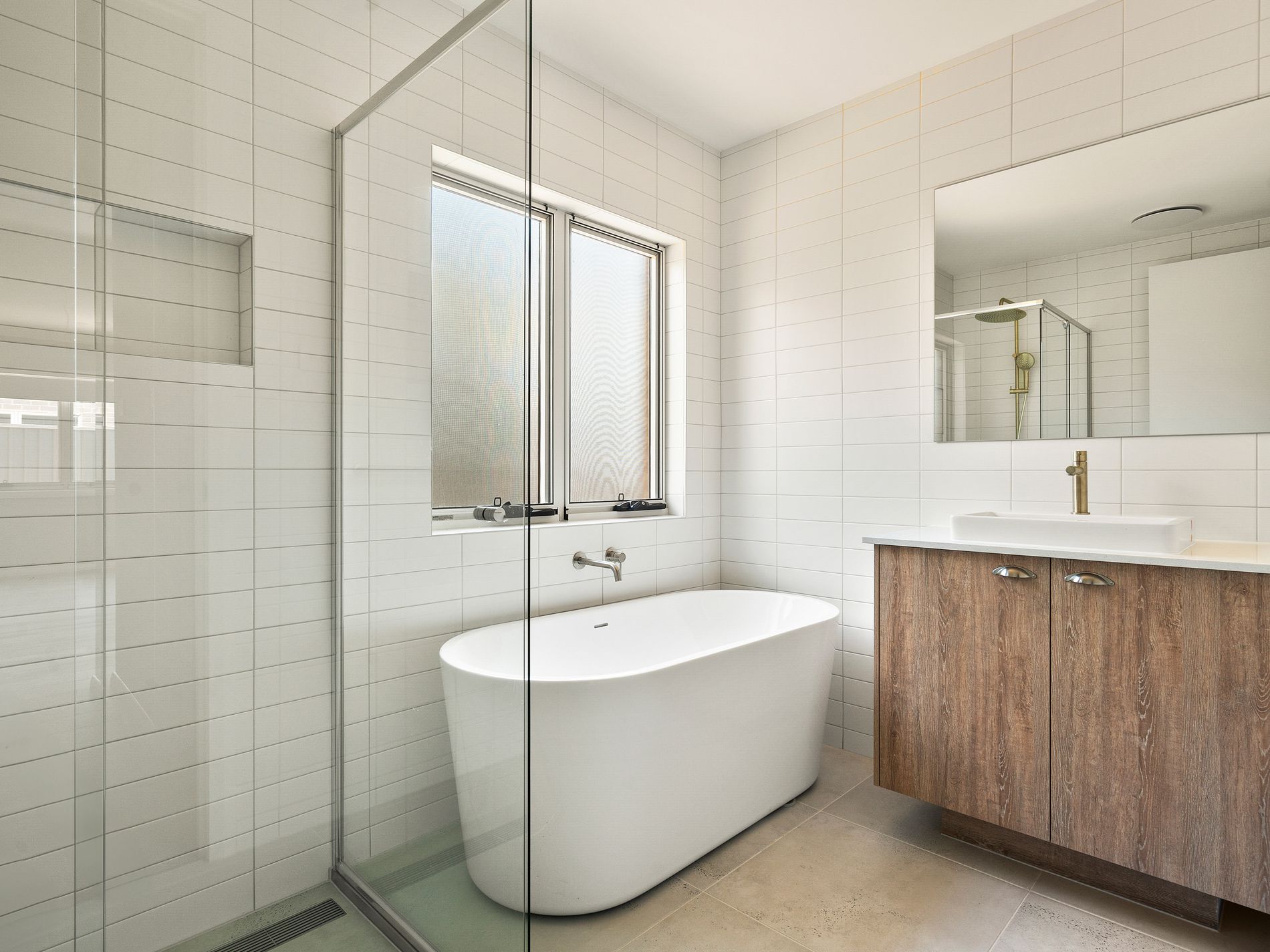 241 Ashburton Drive, Albion Park