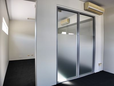 18 / 75 Waterway Drive, Coomera