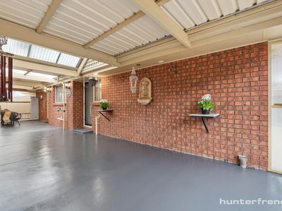 4 Kensington Crescent, Altona Meadows