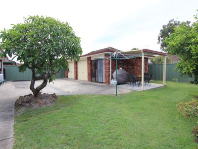 27 Kennewell Parade, Tuncurry