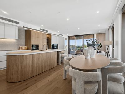 402 / 9 Wren Street, Mount Pleasant