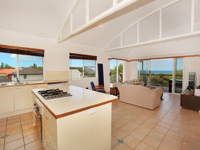 53 Oceanic Drive, Warana