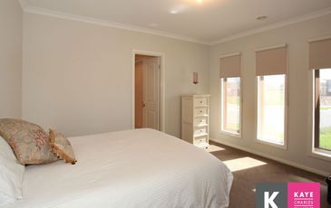 56 Grandvue Boulevard, Pakenham