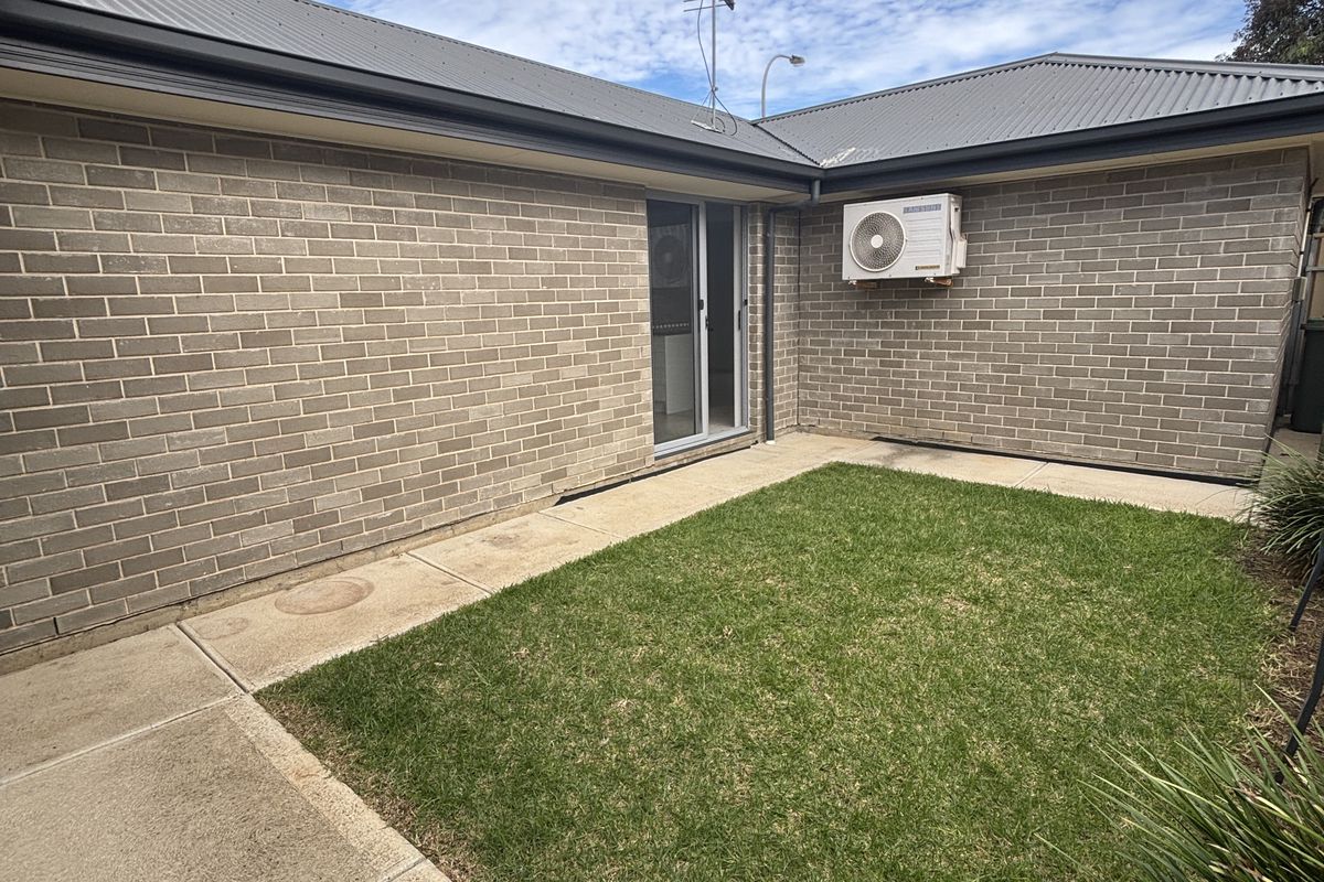 836 Grand Boulevard, Seaford Meadows