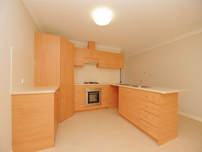 8A Keenan Street, Kalgoorlie