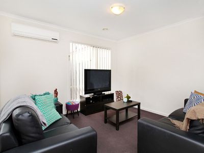 1 / 9-15 Higgs Circuit, Sunbury