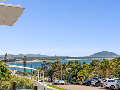 2/18 Marina Walk, Alexandra Headland