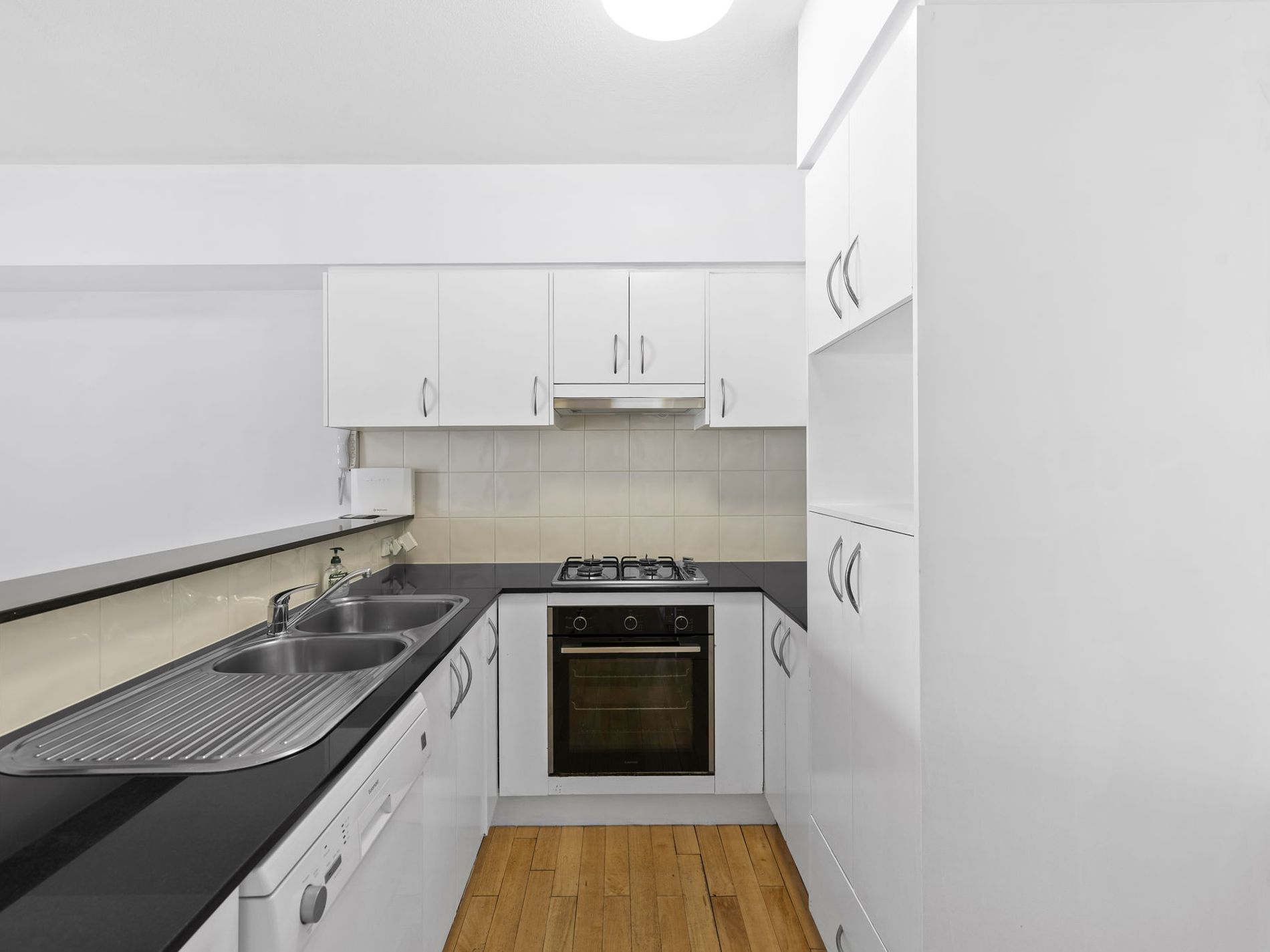 81 / 5 Chasely Street, Auchenflower