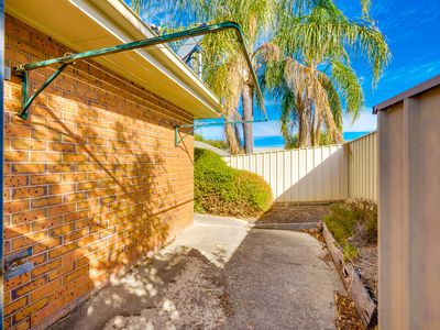1 & 2 / 23 SEVERIN COURT, Thurgoona