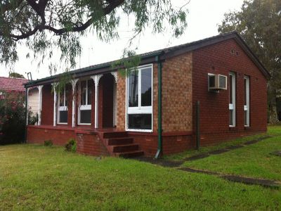 28 Wyndarra Way, Koonawarra