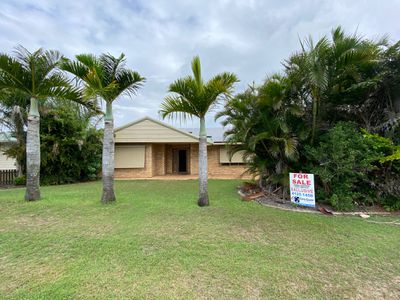 19 BUNKER AVENUE, Urraween