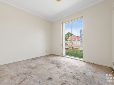 2 Greenlea Grove, Hampton Park