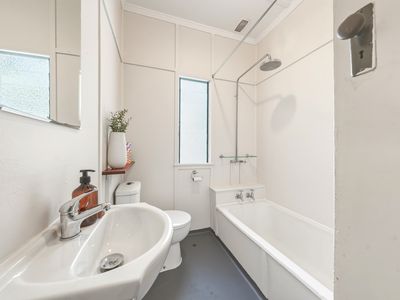 52 Fitzsimmons Street, Keperra