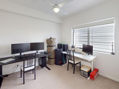 4301 / 31 Bourton Road, Merrimac